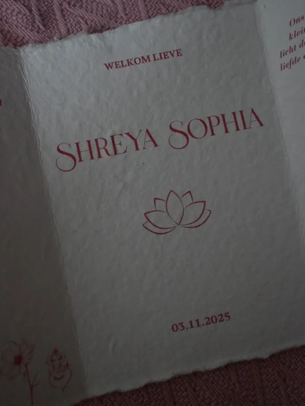 Binnenkant van de Cotton Rose kaart voor Shreya Sophia
