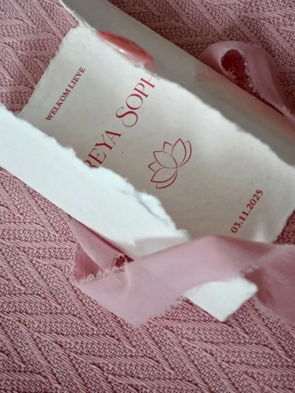 Cotton Rose kaart op een roze plaid